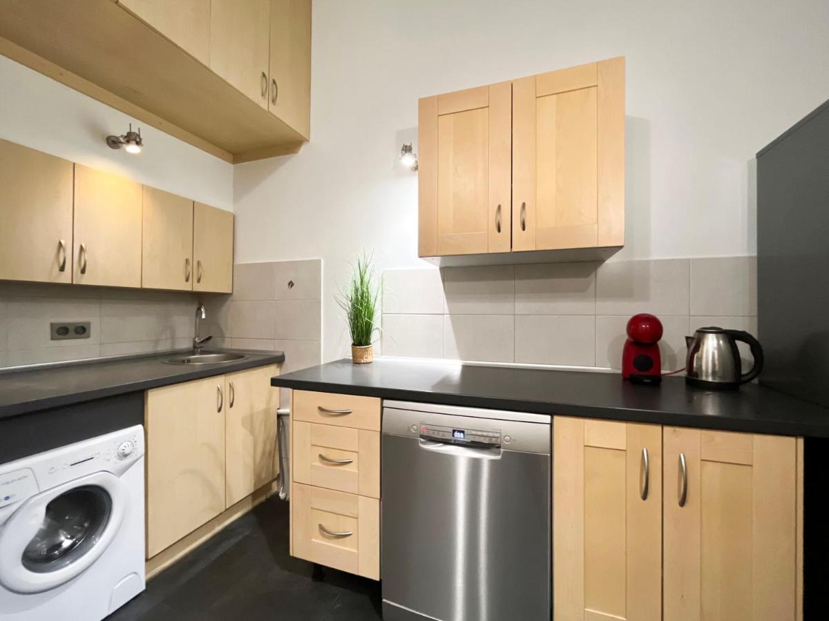 Heart Of Wroclaw - Spacious 3Rooms 75M2 As Home Apartamenty R243 Exterior foto